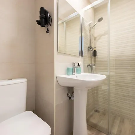 Pensión Emarooms Boutique 3*
