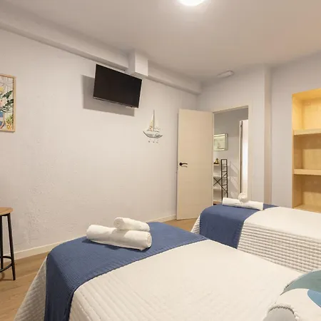 Emarooms Boutique Pensión 3*