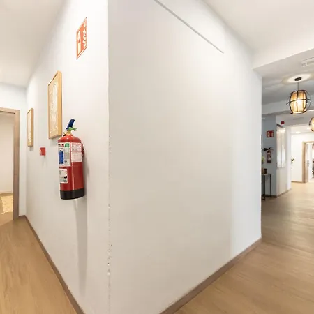 Pensión Emarooms Boutique Laredo